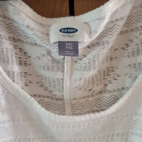 Tank top - Picture 2 of 3